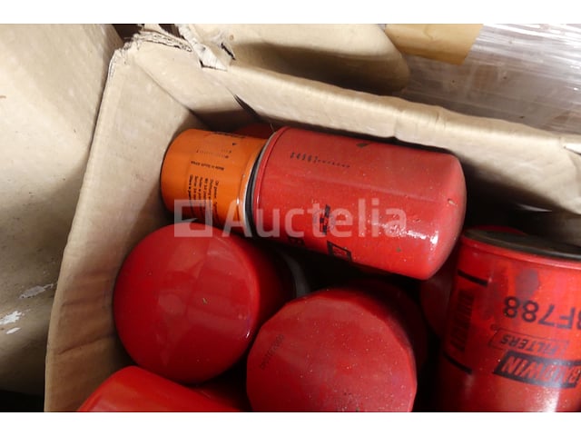 50 oliefilters voor auto of vrachtwagen – foto 7 – kavel bij Auctelia, Fauvillers