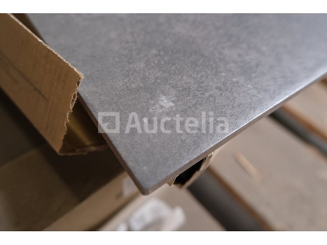 50 tegels 60x30 sintesi – foto 3 – kavel bij Auctelia, Paliseul