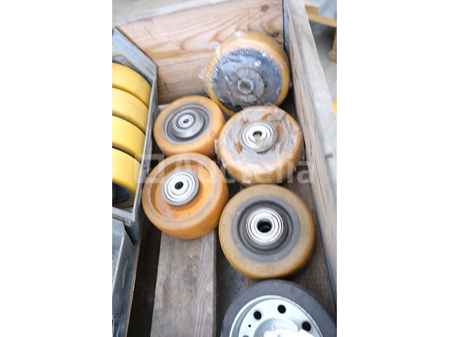 50 verschillende casters – foto 8 – kavel bij Auctelia, Mechelen