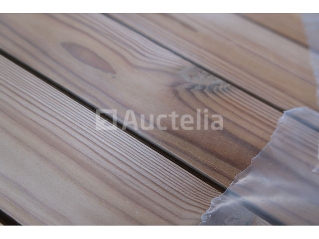 59 Thermowoods Z-profielen – foto 3 – kavel bij Auctelia, Liège