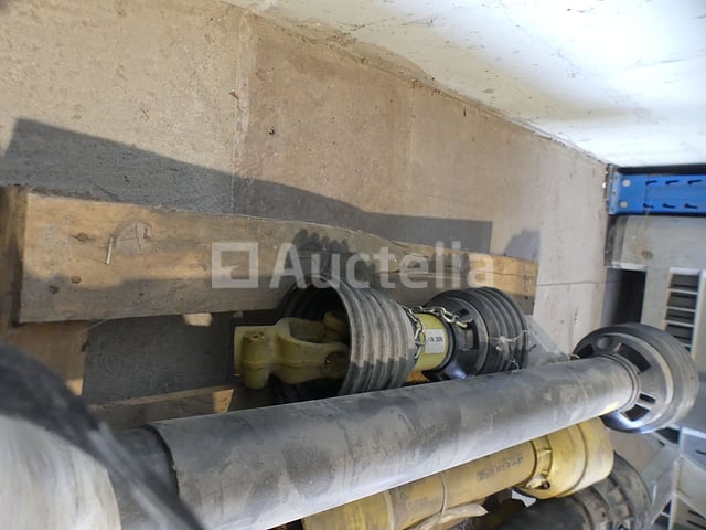 6 Aandrijfassen – foto 5 – kavel bij Auctelia, Binche