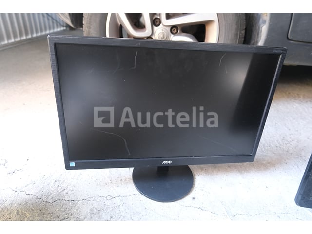 6 computerschermen – foto 5 – kavel bij Auctelia, Flémalle