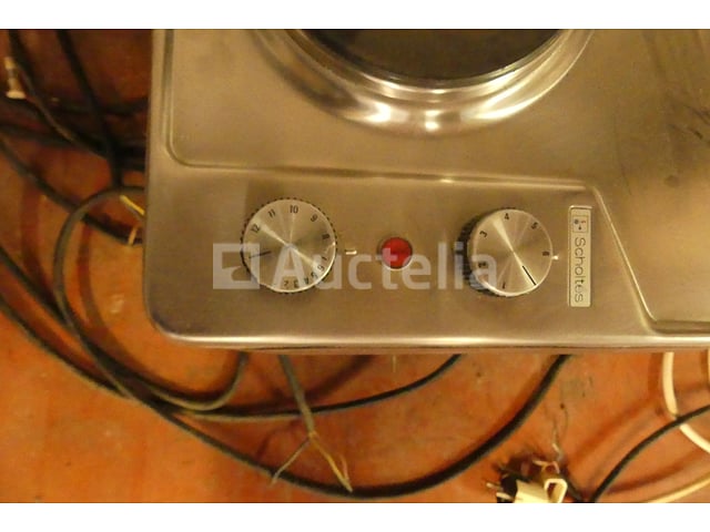 6 elektrische ingebouwde kookkookplaten van Scholtès – foto 3 – kavel bij Auctelia, Courcelles