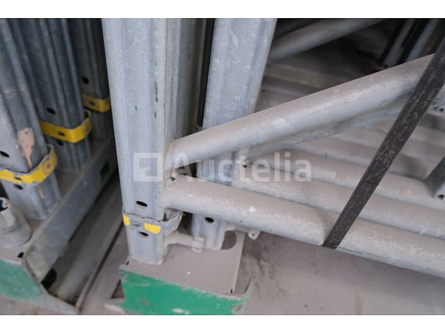 60 frames Staxo 150X120 Doka Staxo 100 – foto 5 – kavel bij Auctelia, Machelen