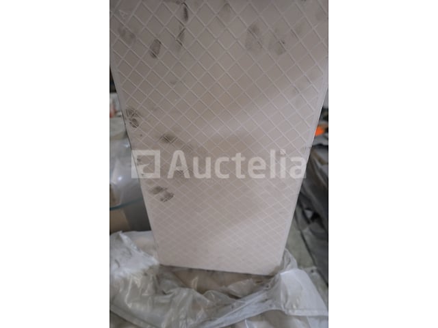 65 tegels 60x30 – foto 4 – kavel bij Auctelia, Paliseul