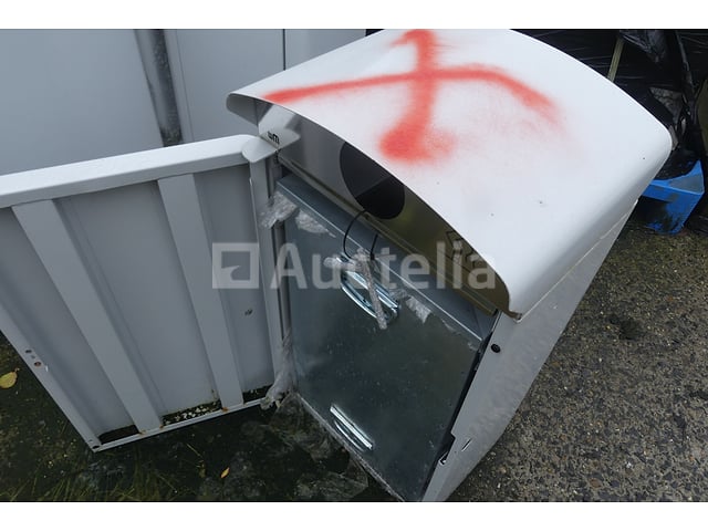7 Metalen stedelijke bakken – foto 7 – kavel bij Auctelia, Merelbeke-Melle