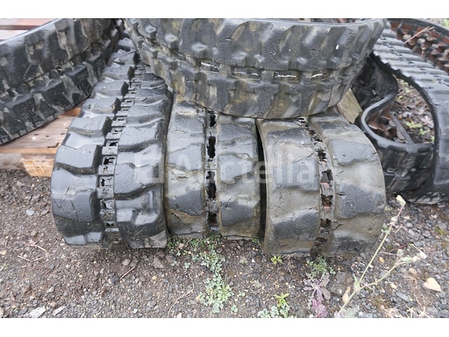 7 rubberen rupsbanden voor minigraafmachines – foto 9 – kavel bij Auctelia, Tintigny