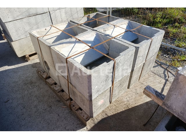 8 Betoninspectiekamers 60X60X30 – kavel bij Auctelia, Paliseul