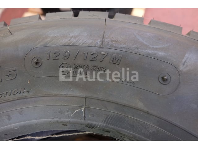 8 Nieuwe banden Firestone 225/75 R17.5 – foto 6 – kavel bij Auctelia, Bruxelles