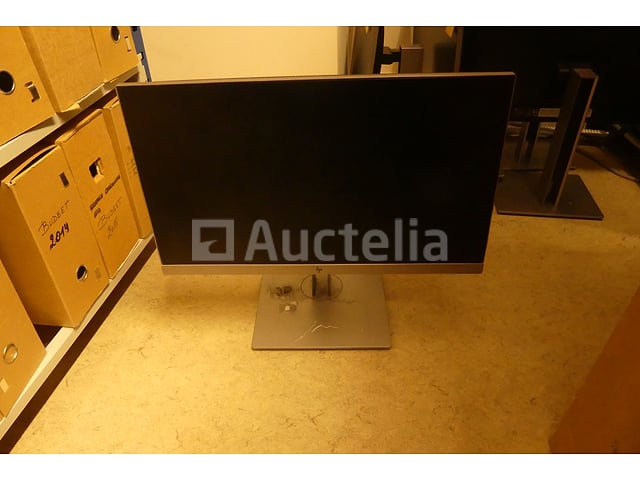 9 Computermonitoren – foto 4 – kavel bij Auctelia, Chastre