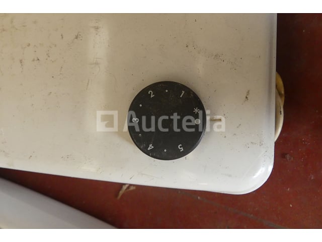 9 Elektrische Kachels – foto 5 – kavel bij Auctelia, Courcelles