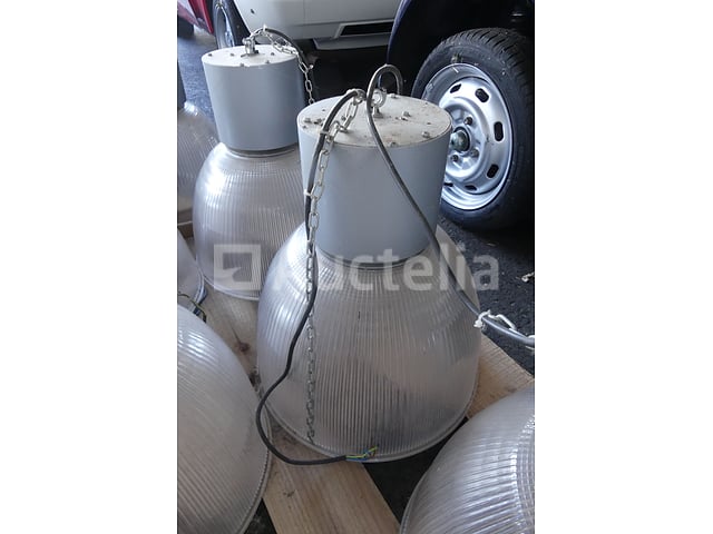 9 halogeenlampen – foto 6 – kavel bij Auctelia, Fauvillers
