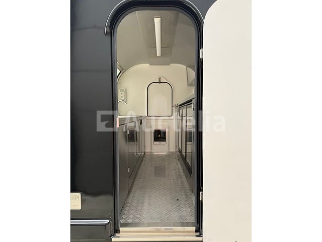 Aanhangwagen foodtruck MULTIWAGON – foto 6 – kavel bij Auctelia, Harelbeke