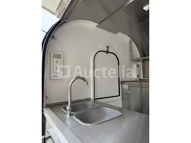 Aanhangwagen foodtruck MULTIWAGON – foto 9 – kavel bij Auctelia, Harelbeke