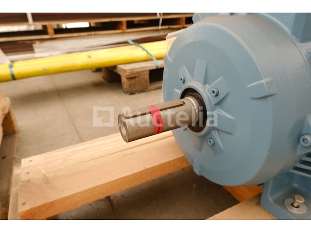 ABB M2BAX 160MLA Elektromotor 4 – foto 5 – kavel bij Auctelia, Mechelen