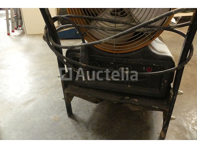 Accubel SD170 oliegestookte warmtekanon – foto 9 – kavel bij Auctelia, Tintigny