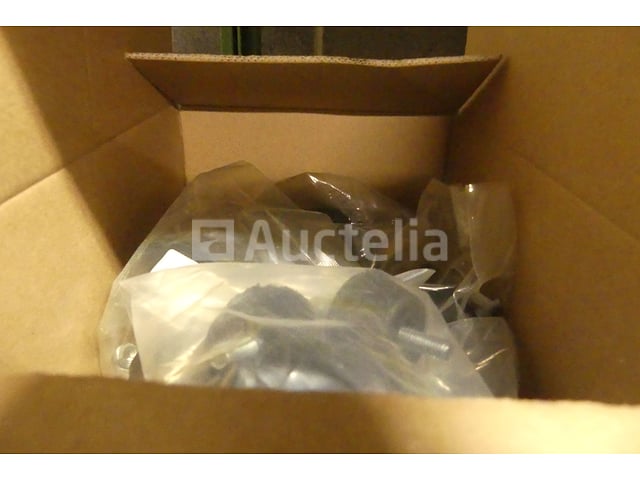 Airconditioning-accessoirepakket – foto 8 – kavel bij Auctelia, Charleroi