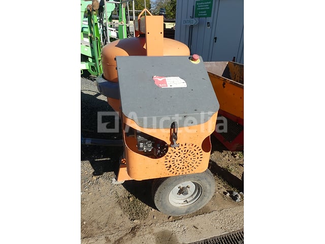 Altrad AT350 Sleepbare Thermische Betonmoler – foto 4 – kavel bij Auctelia, Tintigny