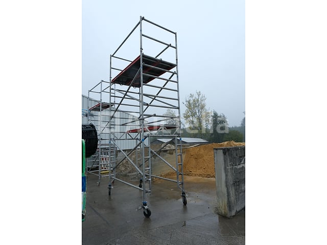 Altrex-steigers – foto 2 – kavel bij Auctelia, Tintigny