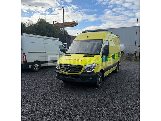 Ambulance - Mercedes - 515 CDI 3.5 (2014) – foto 2 – kavel bij Auctelia, Sprimont