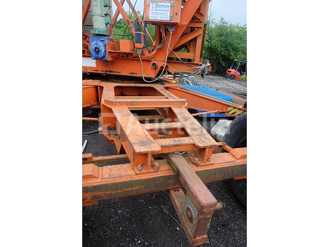 Arcomet T33A zelfoprichtende kraan – foto 9 – kavel bij Auctelia, Marche-en-Famenne