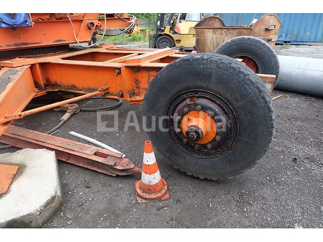 Arcomet T33A zelfoprichtende kraan – foto 6 – kavel bij Auctelia, Marche-en-Famenne