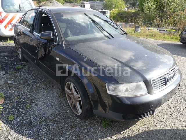 Auto (aanval op straat) Audi A4 – foto 3 – kavel bij Auctelia, Villers-la-Ville