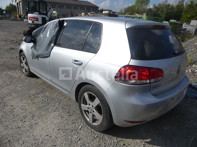 Auto (aanval op straat) Volkswagen GOLF TSI (208,779 km-VIN:WVWZZZ1KZCP028124) – foto 8 – kavel bij Auctelia, Villers-la-Ville