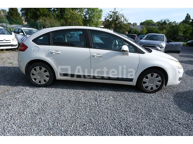 Auto Citroën C4 (2007-83,875 km-VIN:VF7LCNFUC74687777) – foto 4 – kavel bij Auctelia, Ham-sur-Heure-Nalinnes