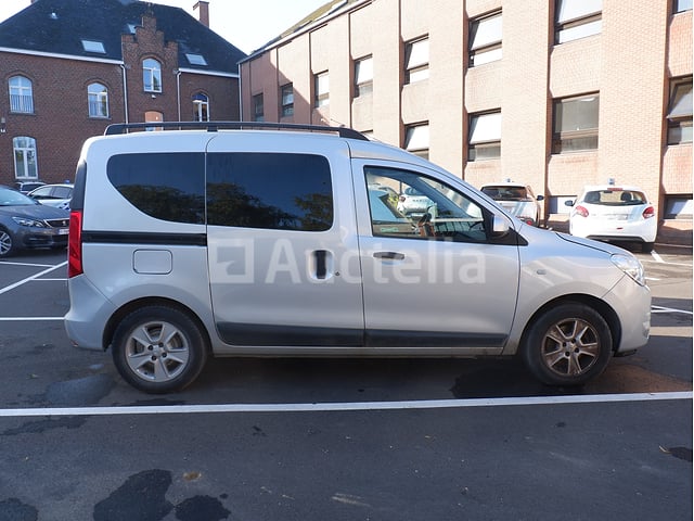 Auto Dacia Dokker (2017-217,725 km) – foto 4 – kavel bij Auctelia, Soignies