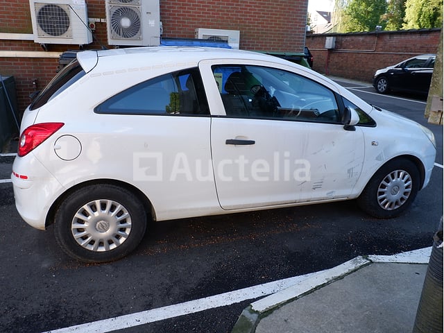 Auto Opel Corsa (2009-135,622 km) – foto 4 – kavel bij Auctelia, Soignies