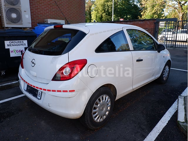 Auto Opel Corsa (2009-135,622 km) – foto 5 – kavel bij Auctelia, Soignies