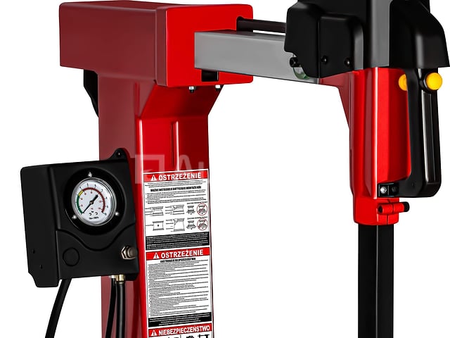 Automatische bandenwisselaar 400v – foto 3 – kavel bij Auctelia, Aye
