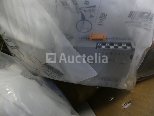 Automatiseringsapparatuur - Phoenix Contact – foto 8 – kavel bij Auctelia, Drogenbos