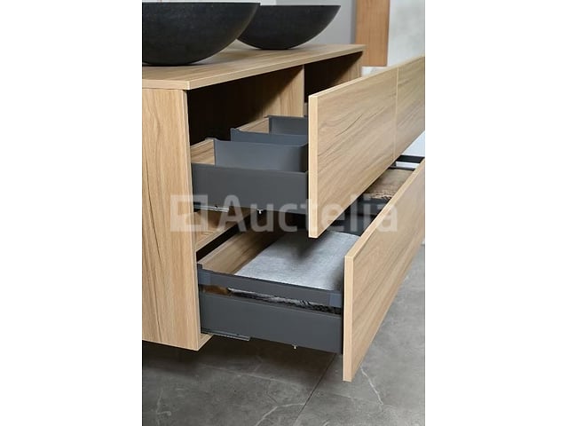 Badkamermeubel 130 cm - Licht hout decor + zwarte waskommen - Incl. muurkranen – foto 7 – kavel bij Auctelia, Tholen