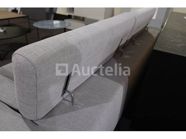 Bankset – foto 3 – kavel bij Auctelia, Mont-de-l'Enclus