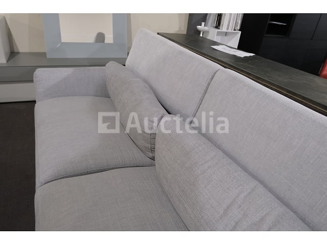Bankset – foto 6 – kavel bij Auctelia, Mont-de-l'Enclus