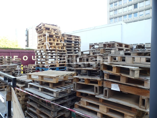 Batch van verschillende pallets – foto 4 – kavel bij Auctelia, Anderlecht