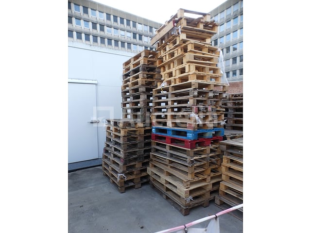 Batch van verschillende pallets – foto 2 – kavel bij Auctelia, Anderlecht