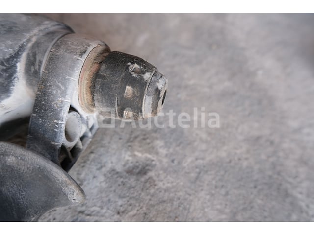 Batterij-aangedreven chiphamer Spit 328 – foto 4 – kavel bij Auctelia, La Louvière