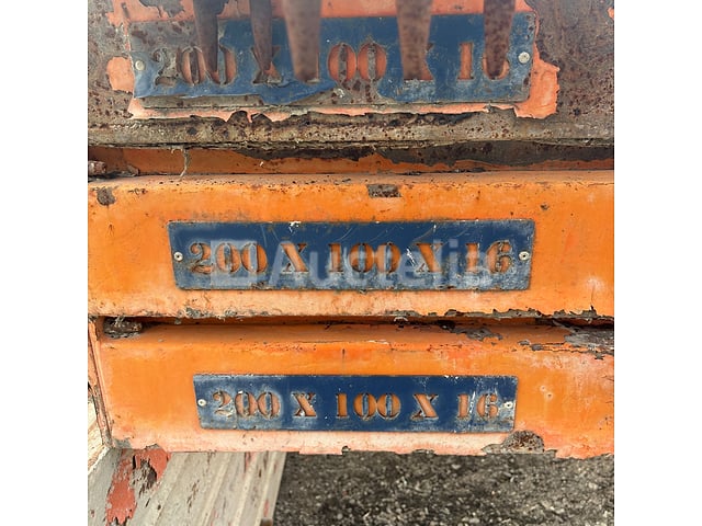 Bekisting voor betonnen platen Betonblok – foto 2 – kavel bij Auctelia, Gembloux