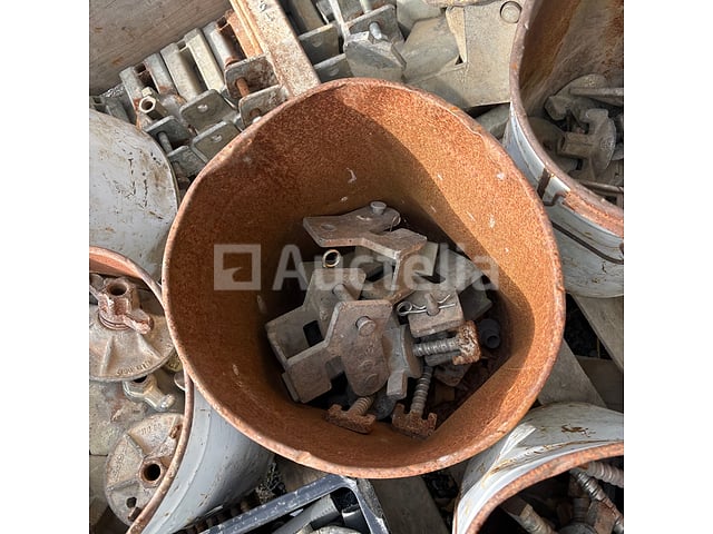 Bekistingsaccessoires – foto 6 – kavel bij Auctelia, Gembloux