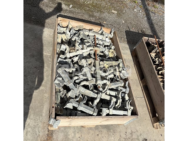 Bekistingsaccessoires – foto 4 – kavel bij Auctelia, Gembloux