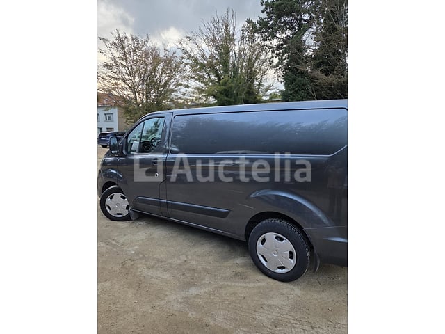 Bestelwagen - Ford Transit - maatwerk – foto 5 – kavel bij Auctelia, Knokke-Heist