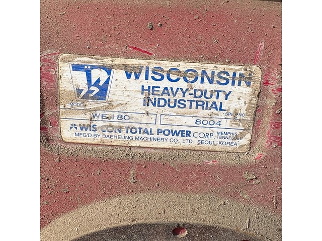 Betonnen helikopter WISCONSIN WE180 – foto 8 – kavel bij Auctelia, Gembloux