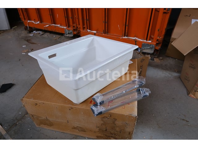 Blanco porseleinen wastafel – foto 3 – kavel bij Auctelia, Havelange
