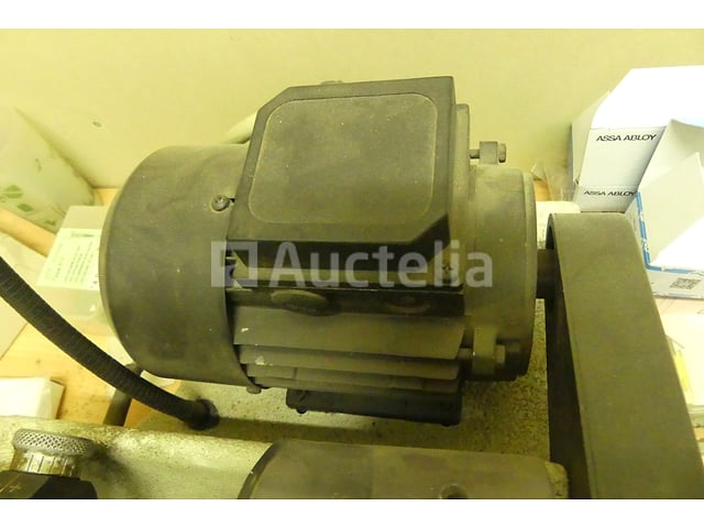 Börkey 396 Sleutelgenerator – foto 7 – kavel bij Auctelia, Chastre