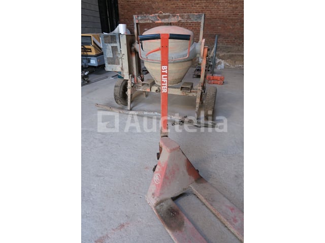 BT hydraulische palletwagen – foto 3 – kavel bij Auctelia, La Louvière