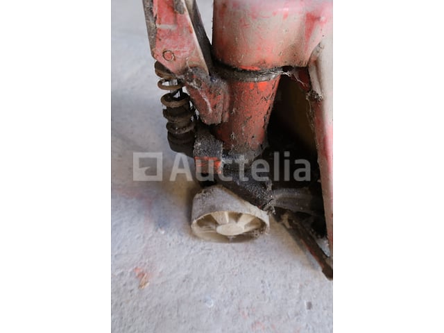 BT hydraulische palletwagen – foto 5 – kavel bij Auctelia, La Louvière