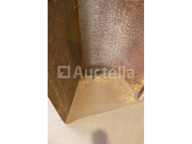 Bucket – foto 6 – kavel bij Auctelia, Binche
